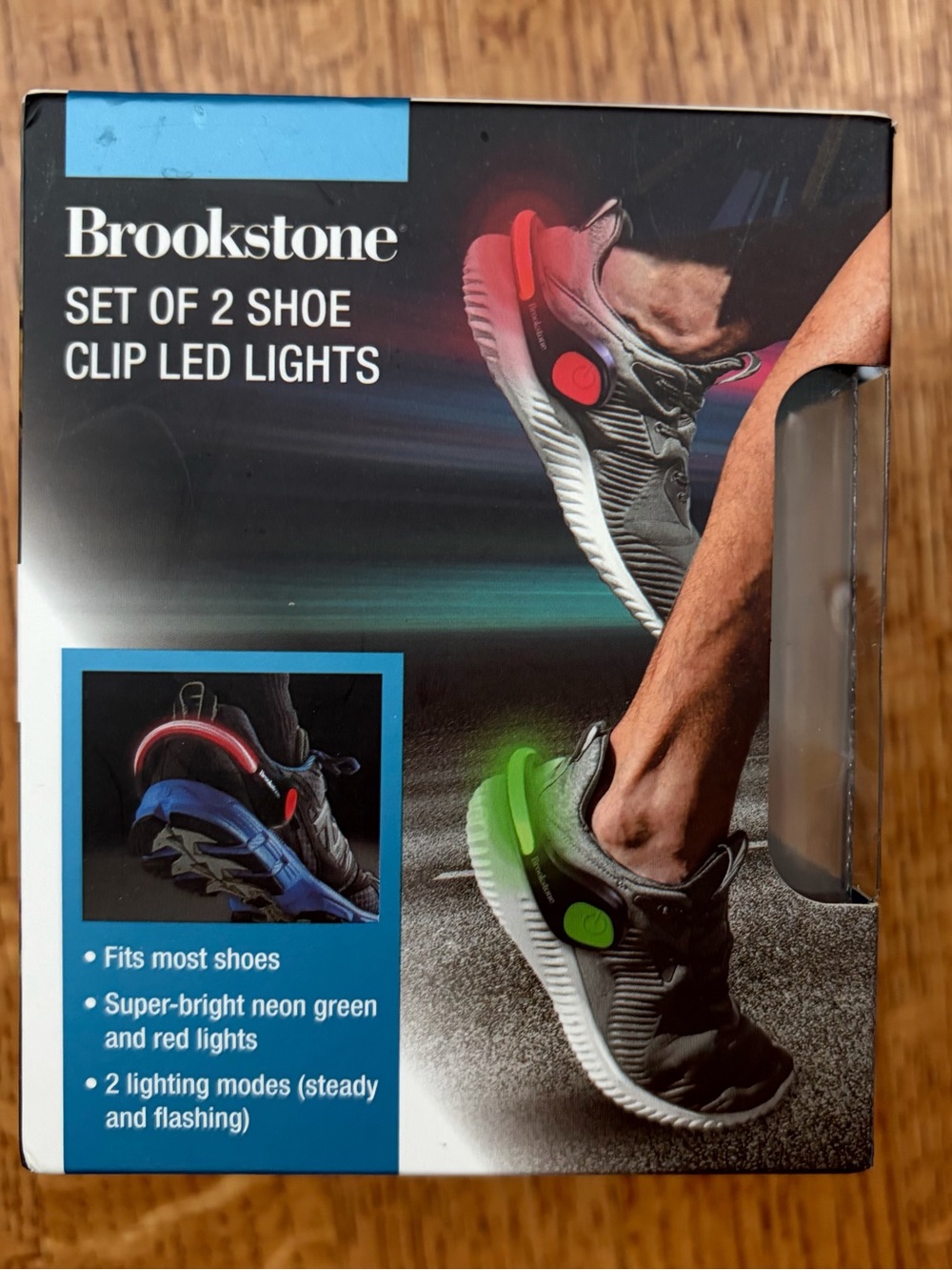 Brookstone Set of 2 Shoe Clip LED Lights Green/Red Super Bright Universal Fit